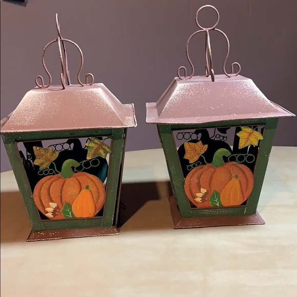 Set of 2 harvest candle lanterns
